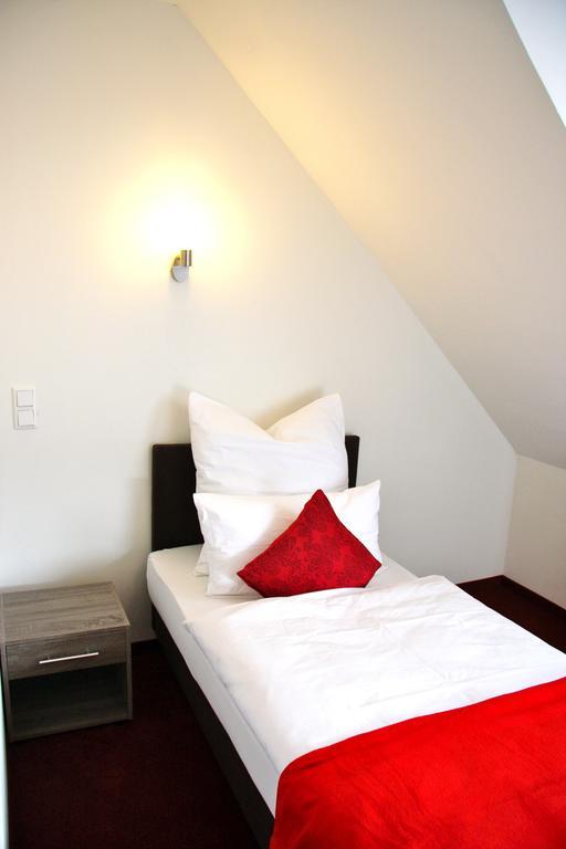 דיסלדורף Hotel Gemini חדר תמונה